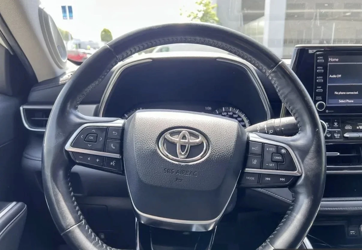 Toyota Highlander HYBRID LIMITED * AWD * 8 МЕСТЕН * ПАНО * CARFAX * , снимка 7 - Автомобили и джипове - 54943900