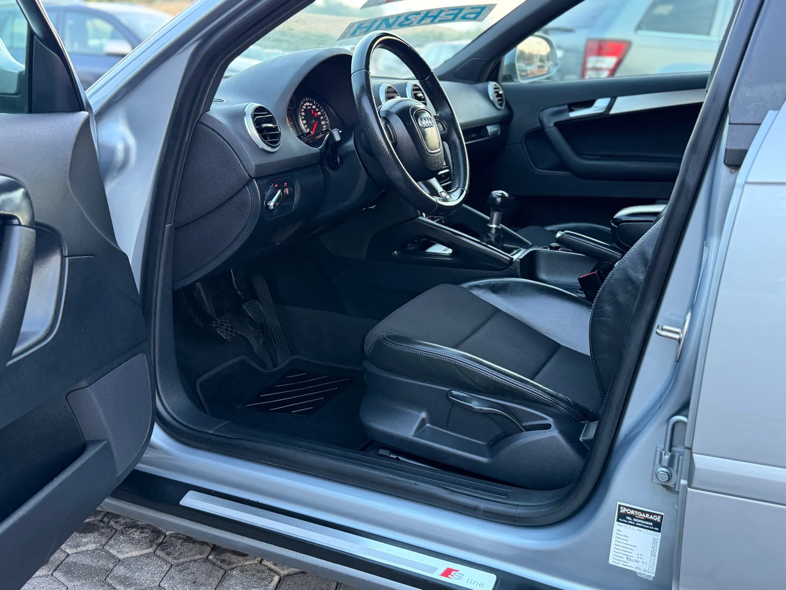 Audi A3 //S-LINE/LED//1.8 T-4X4//ИТАЛИЯ//, снимка 14 - Автомобили и джипове - 55571261