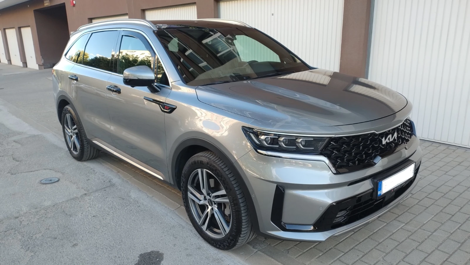 Kia Sorento (MQ4) Platinum 4WD Plug-In Hybrid, снимка 2 - Автомобили и джипове - 55826689