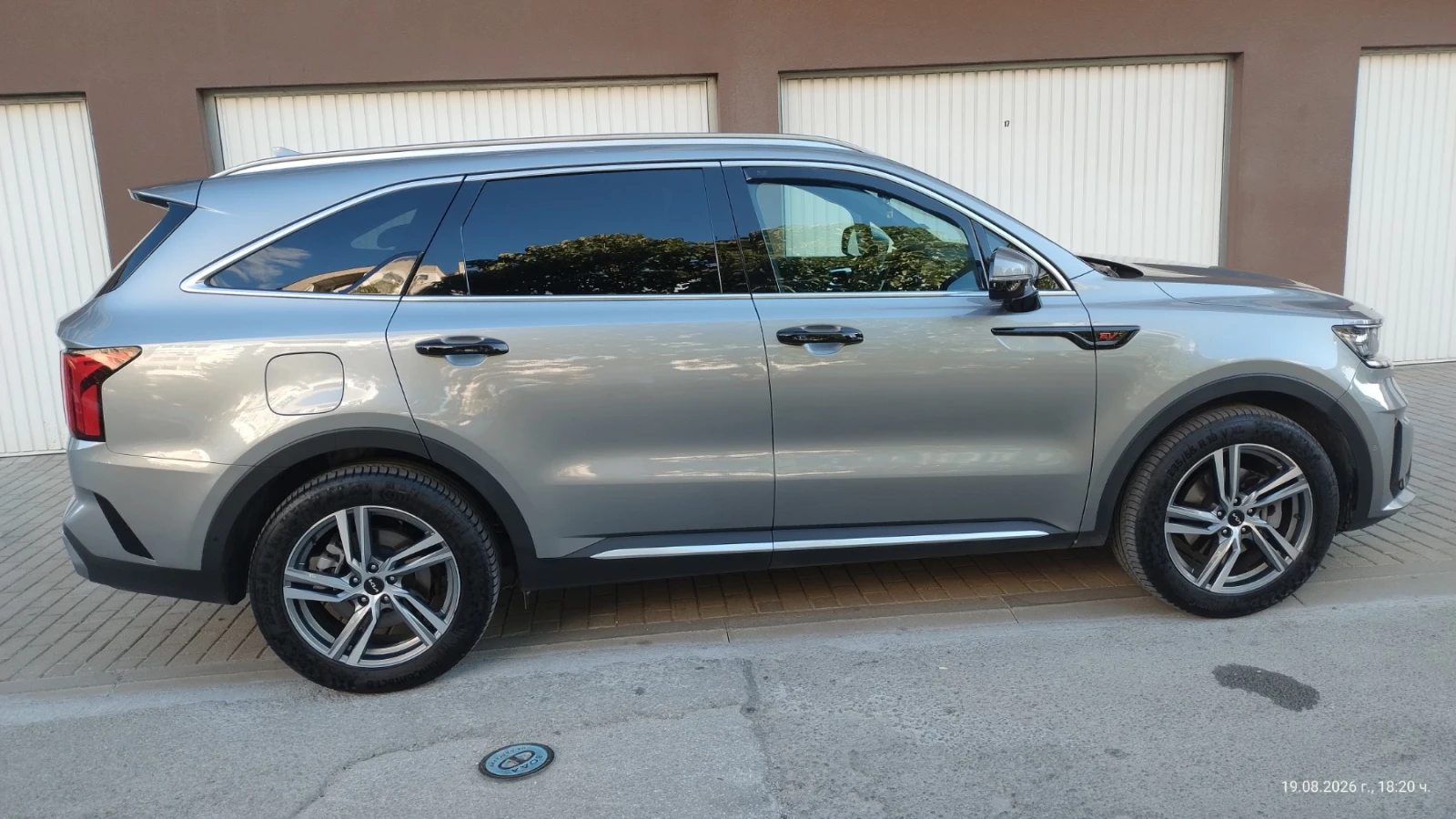 Kia Sorento (MQ4) Platinum 4WD Plug-In Hybrid, снимка 4 - Автомобили и джипове - 55826689