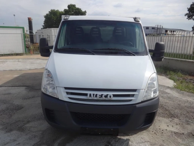 Iveco Daily 3.0HPI  ЗА СЛАДОЛЕД, снимка 3 - Бусове и автобуси - 37670414