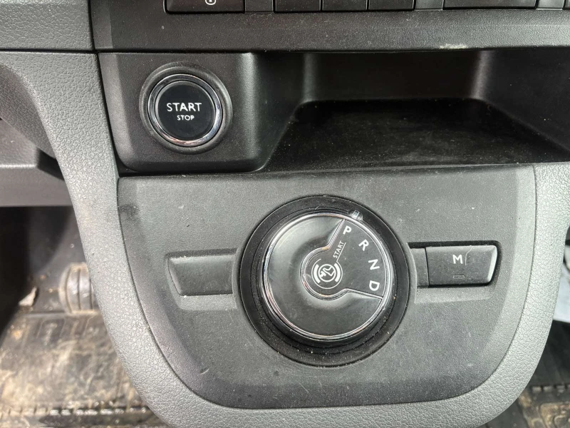 Toyota Proace, снимка 8 - Бусове и автобуси - 53445671