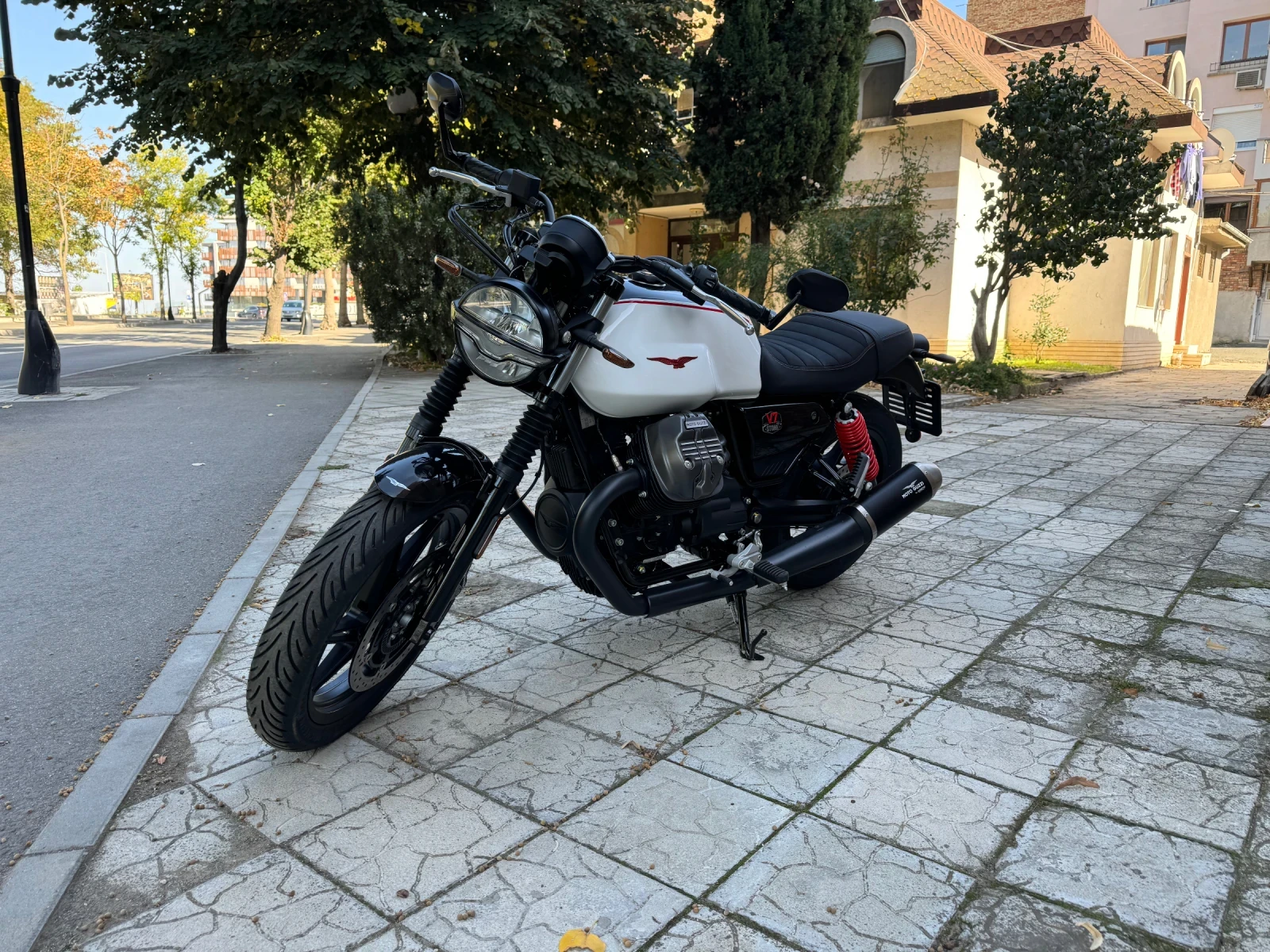 Moto Guzzi V 7 Stone Ten - изображение 7