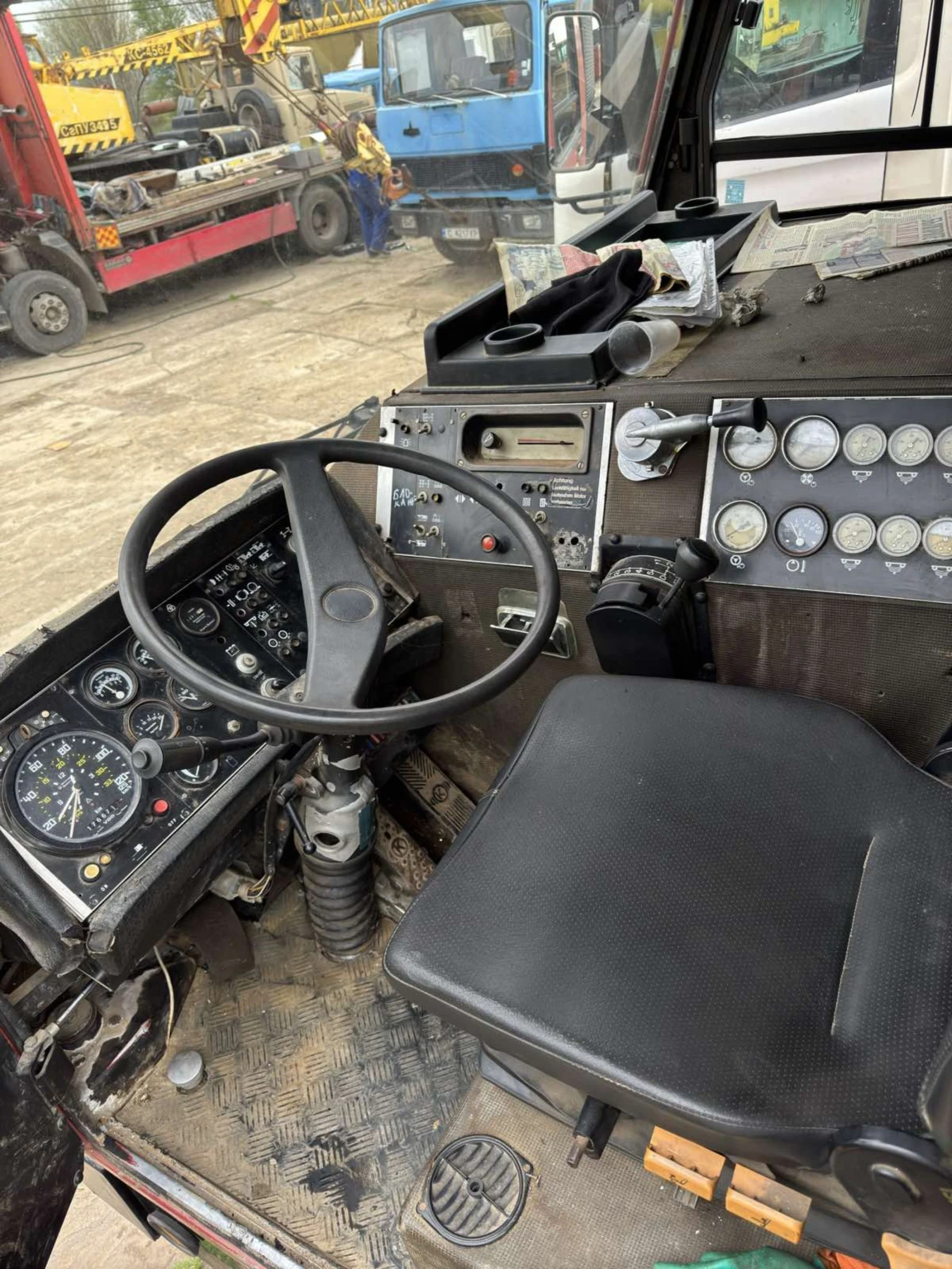 Автокран Друга марка KRUPP  KMK 3045 - изображение 3