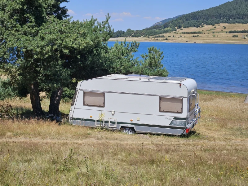 Каравана Chateau 463 C, снимка 9 - Каравани и кемпери - 52262825