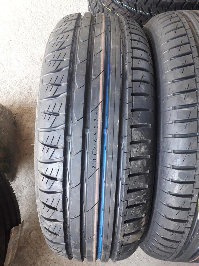 Гуми Летни 205/60R16, снимка 3 - Гуми и джанти - 45863801