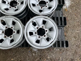   Toyota Hilux | Mobile.bg    4