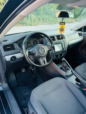 VW Jetta 1.2 TSI, снимка 17