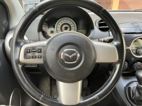 Mazda 2 1.3, снимка 8 - Автомобили и джипове - 45551941