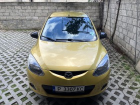 Mazda 2 1.3, снимка 2 - Автомобили и джипове - 45551941