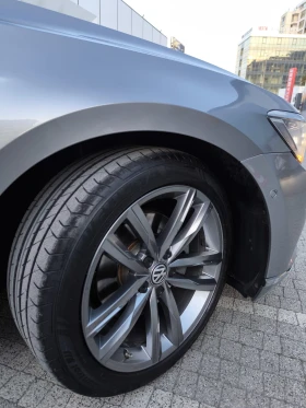 VW Passat (B8) Highline 2.0 TSI (220 Hp) DSG6 - 46500 лв. - 88673342 | Car24.bg