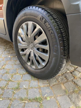 Обява за продажба на Peugeot Rifter ALLURE 1.5 BlueHDI 130 BVM6 STT E6.2 ~29 800 лв. - изображение 8