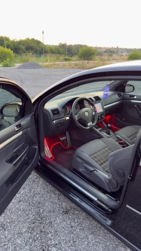VW Golf | Mobile.bg    8