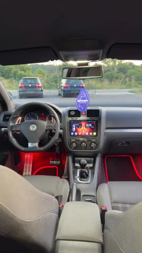 VW Golf | Mobile.bg    9
