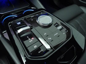 BMW i5 M60i/xDrive/PANO/SHADOW/B&W/360/HEAD UP/ | Mobile.bg � ����� ������ 13