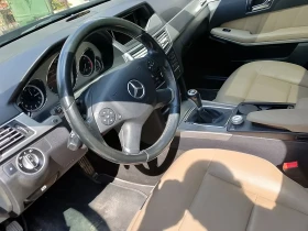 Mercedes-Benz E 200 - 7500 € / 14668.73 лв. - 27133884 9