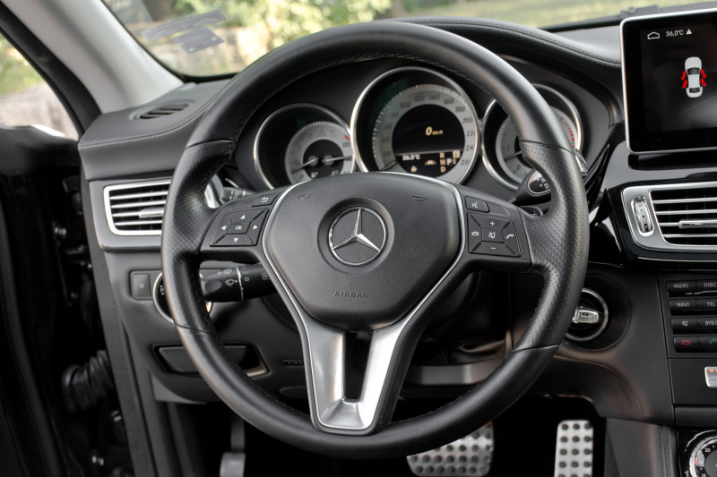 Mercedes-Benz CLS 350 AMG , снимка 12 - Автомобили и джипове - 46434417