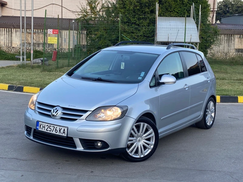 VW Golf Plus 1.6 102кс ГАЗ/БЕНЗИН , снимка 2 - Автомобили и джипове - 46581386