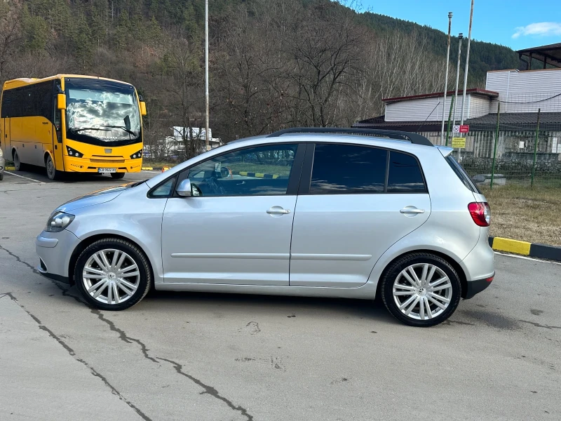 VW Golf Plus 1.6 GAZ/BENZIN, снимка 3 - Автомобили и джипове - 46581386