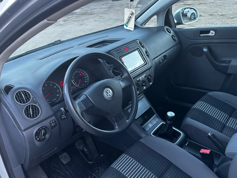 VW Golf Plus 1.6 GAZ/BENZIN, снимка 10 - Автомобили и джипове - 46581386