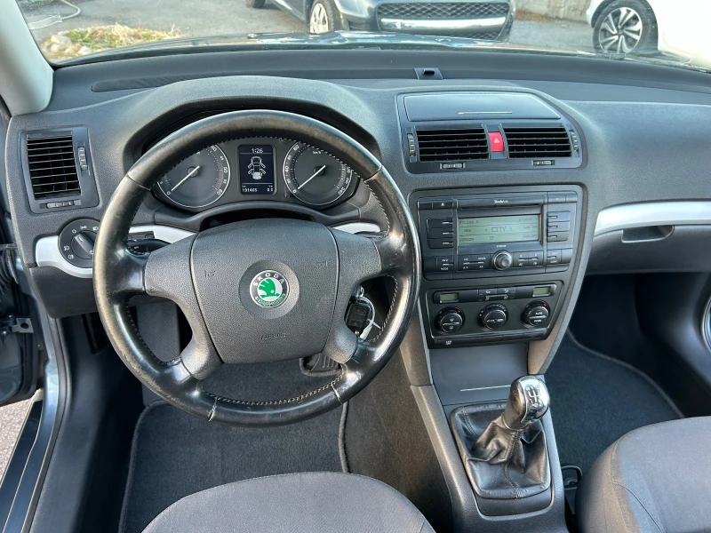 Skoda Octavia 1.9 TDI-105 k.c., снимка 10 - Автомобили и джипове - 47737419