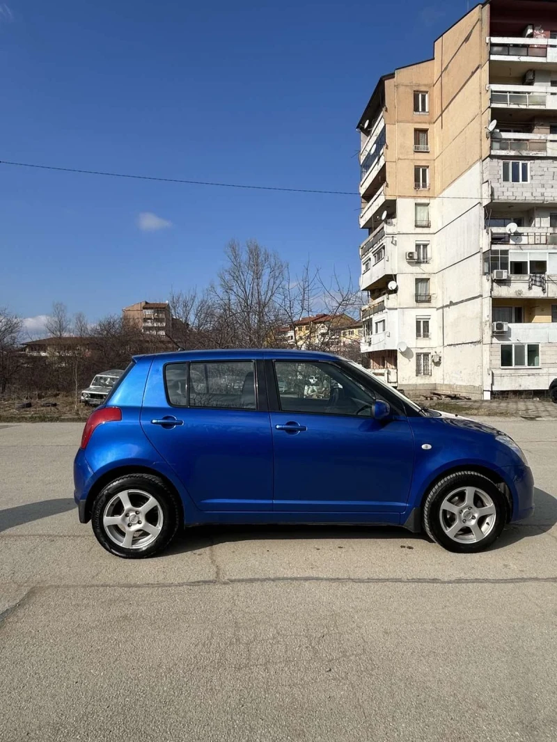 Suzuki Swift Сузуки swift 1.3 4x4, снимка 1 - Автомобили и джипове - 49544844