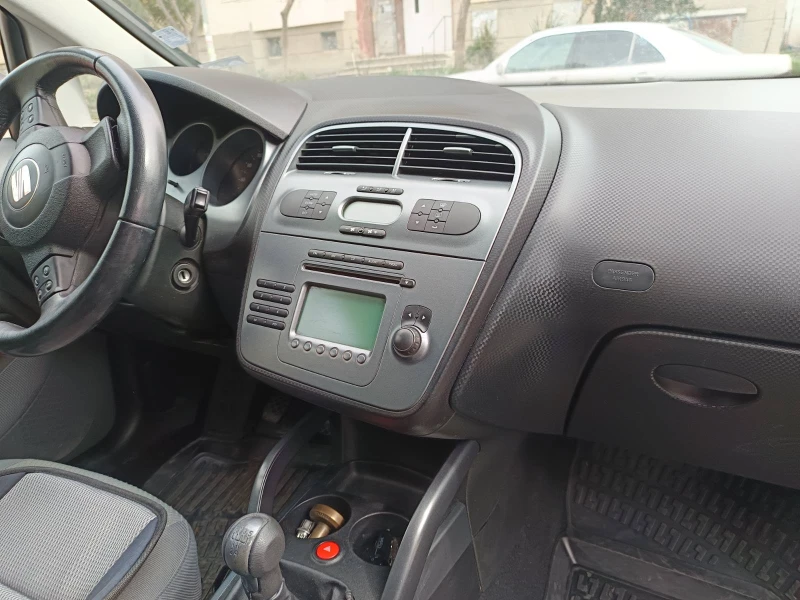 Seat Altea, снимка 14 - Автомобили и джипове - 49529751