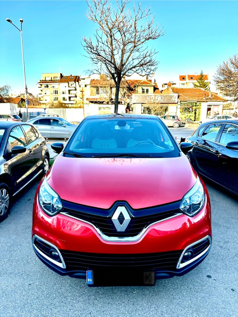 Renault Captur, снимка 1 - Автомобили и джипове - 49580854