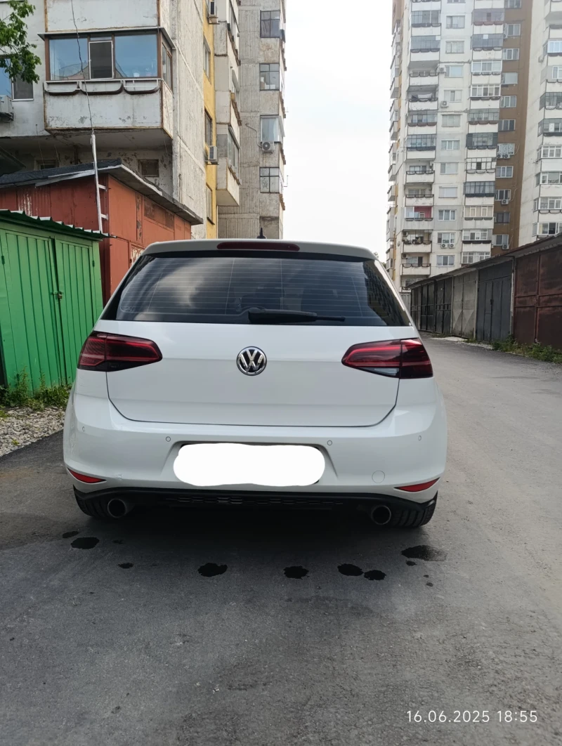 VW Golf 7.5 1.6TDI Facelift, снимка 4 - Автомобили и джипове - 52059403