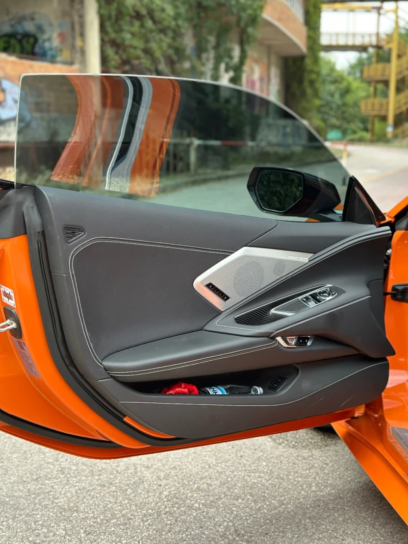 Chevrolet Corvette C8 Z51, снимка 10 - Автомобили и джипове - 51708487