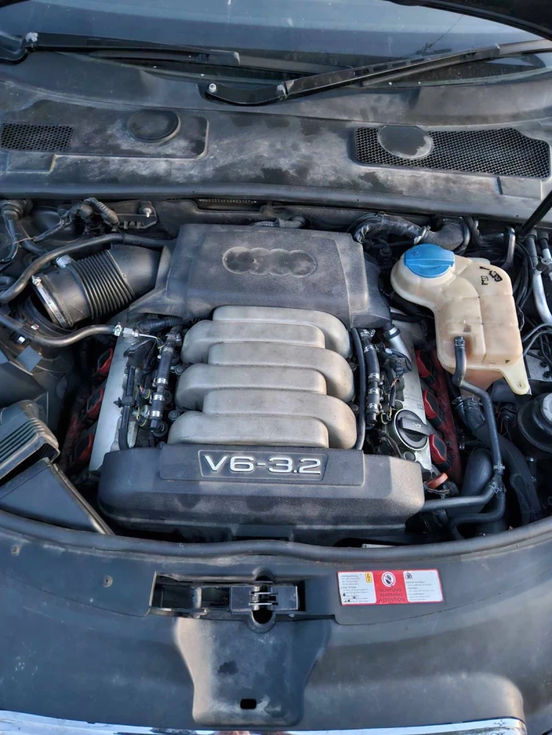 Audi A6 3.2I 256 коня, снимка 6 - Автомобили и джипове - 51915825