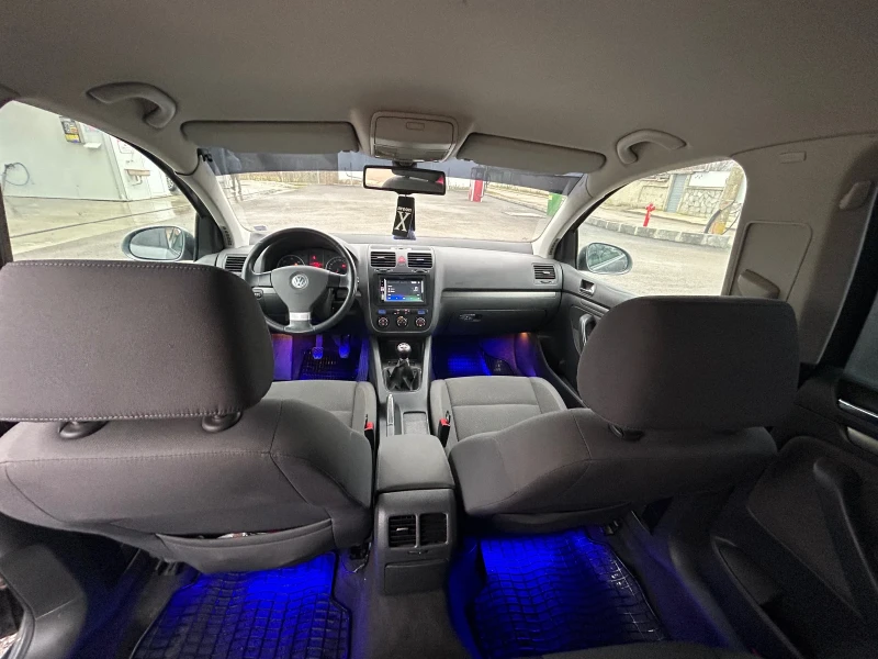 VW Golf Golf 5 1.9 TDI ВКС 4MOTION, снимка 8 - Автомобили и джипове - 52974749