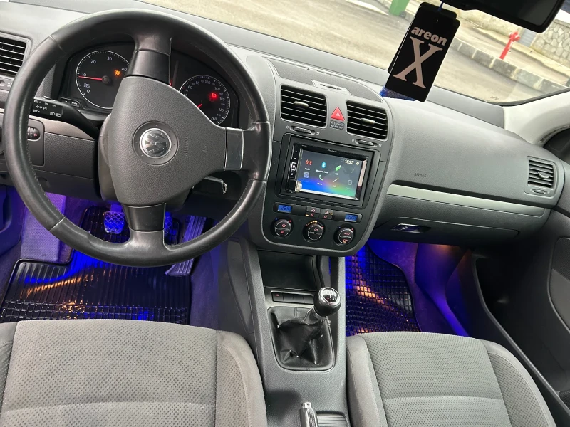 VW Golf Golf 5 1.9 TDI ВКС 4MOTION, снимка 7 - Автомобили и джипове - 52974749
