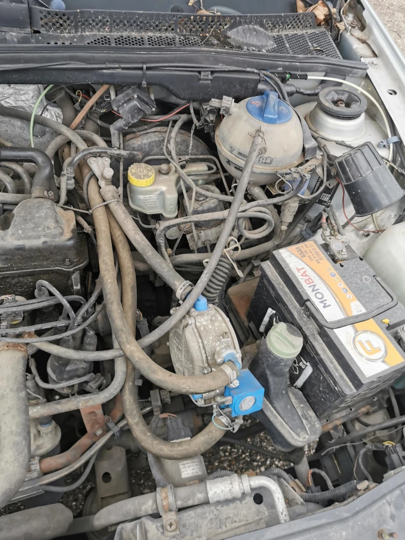 VW Golf 3, снимка 2 - Автомобили и джипове - 53128776