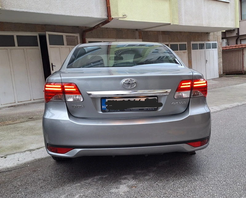 Toyota Avensis 2.0D4D, снимка 4 - Автомобили и джипове - 53484785
