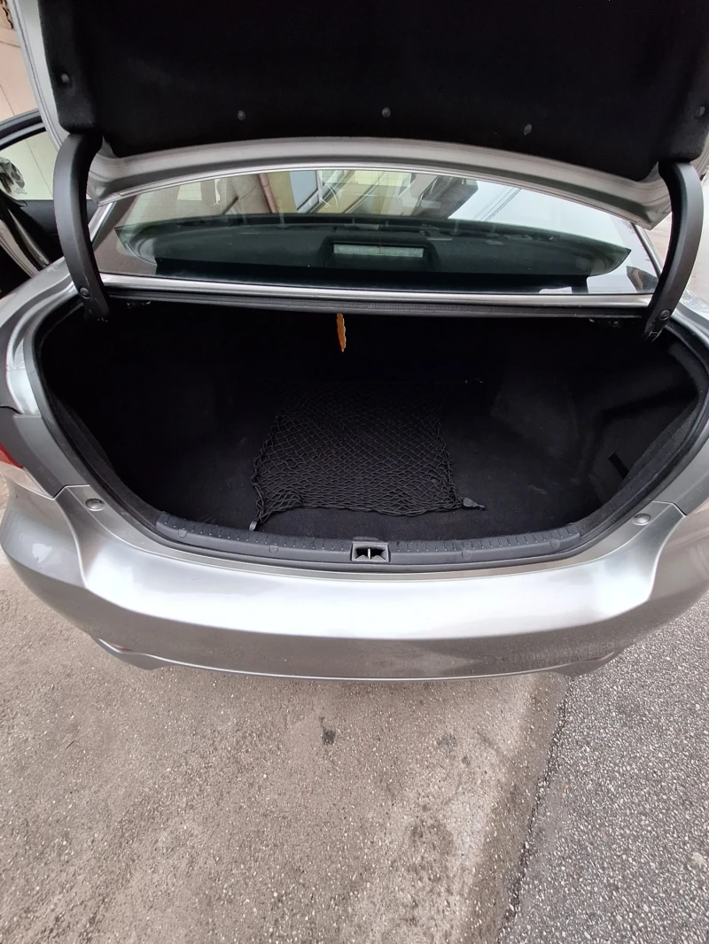 Toyota Avensis 2.0D4D, снимка 7 - Автомобили и джипове - 53484785