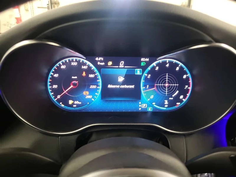 Mercedes-Benz C 300 4MATIC Sedan  CARFAX, снимка 8 - Автомобили и джипове - 53538435