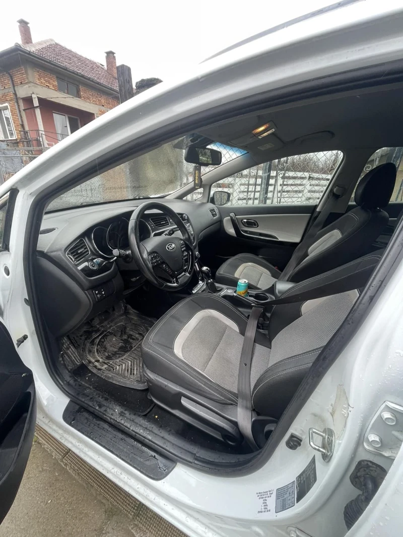 Kia Ceed, снимка 7 - Автомобили и джипове - 53588879