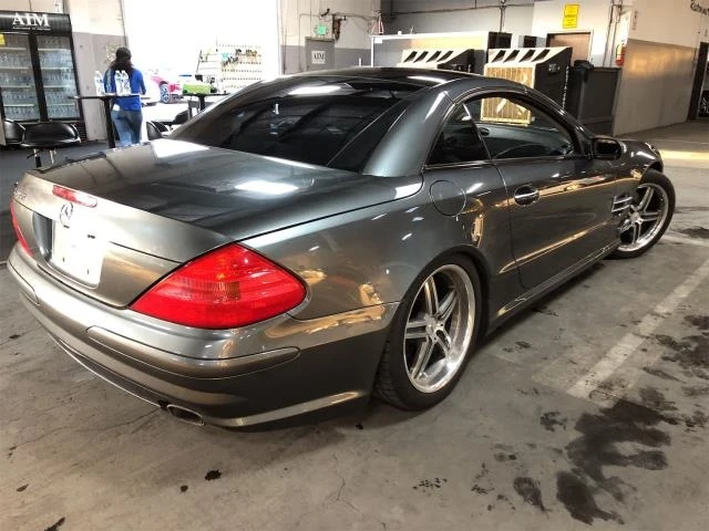 Mercedes-Benz SL 500  - изображение 4