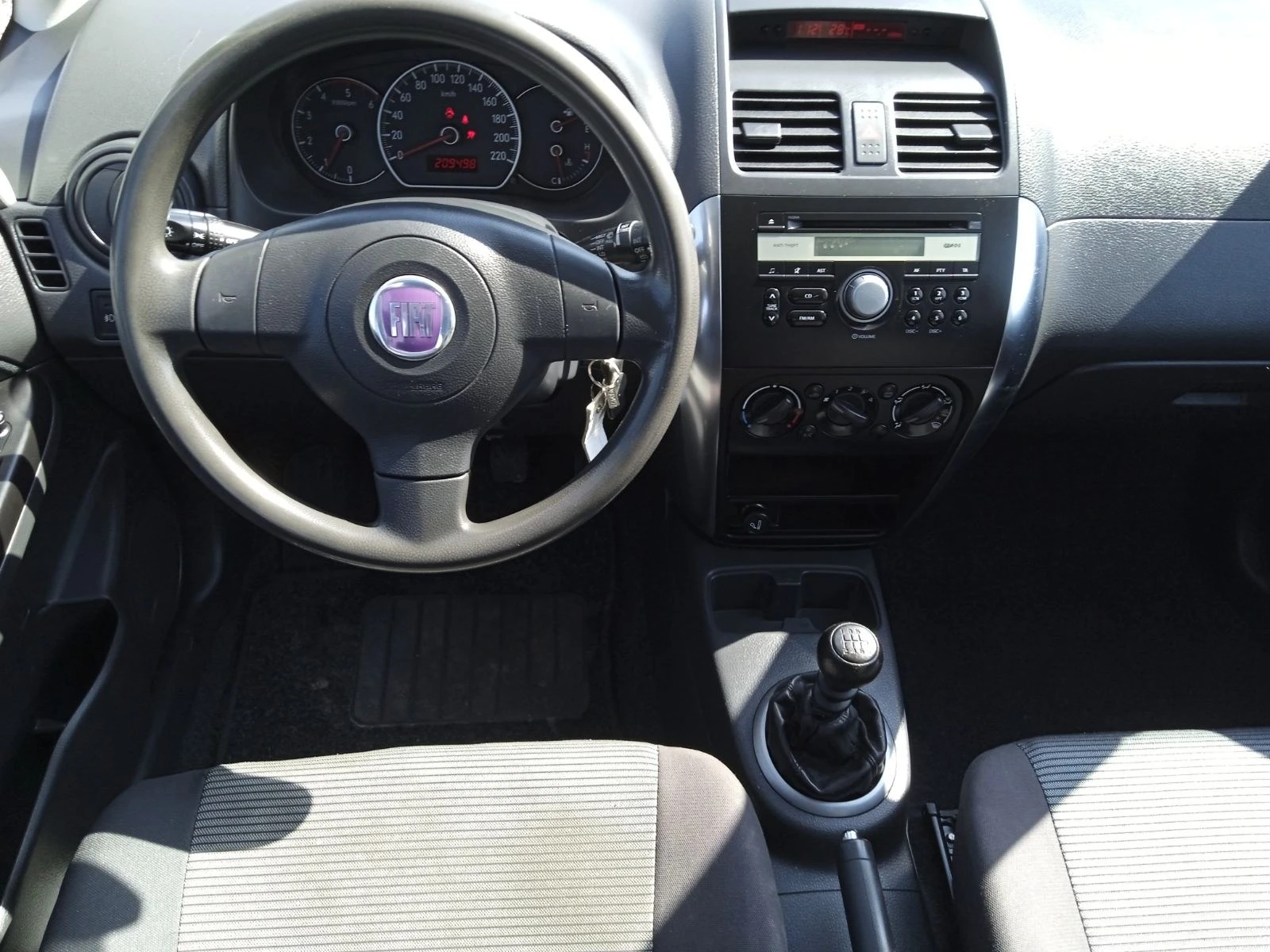 Fiat Sedici 1.9TD - изображение 9