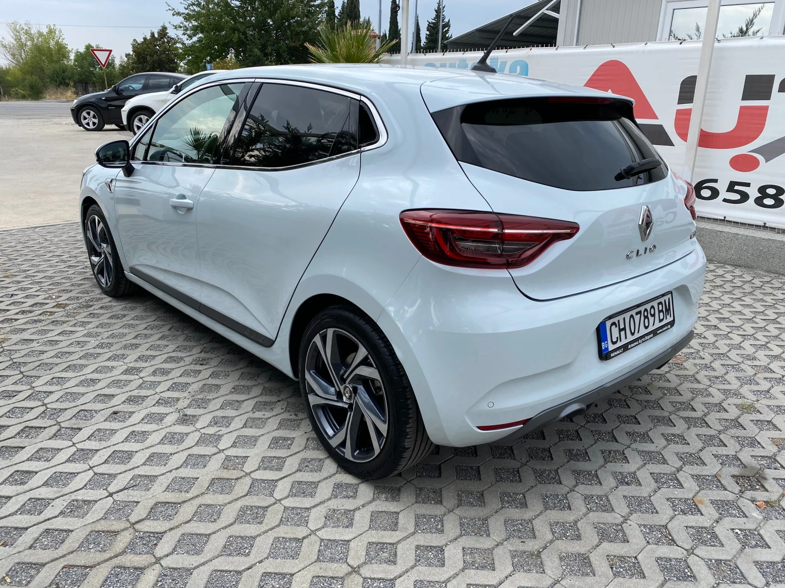 Renault Clio 1.6E-TechHybrid-90кс= 15хил.км!= RS LINE= АВТОМАТ - изображение 5