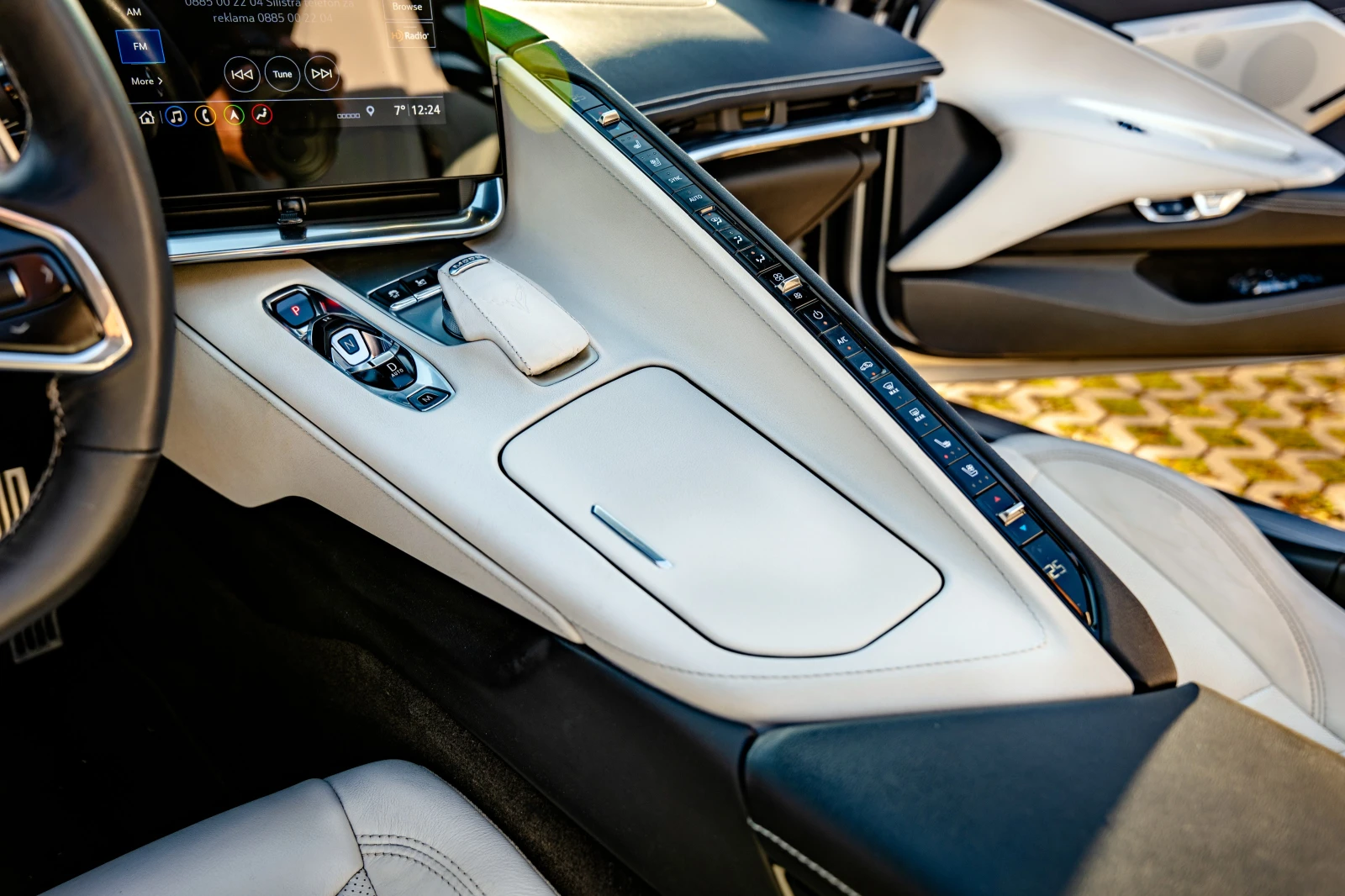 Chevrolet Corvette Z51 PERFORMANCE PACKAGE * EXHAUST * HIGH WING | Mobile.bg   14