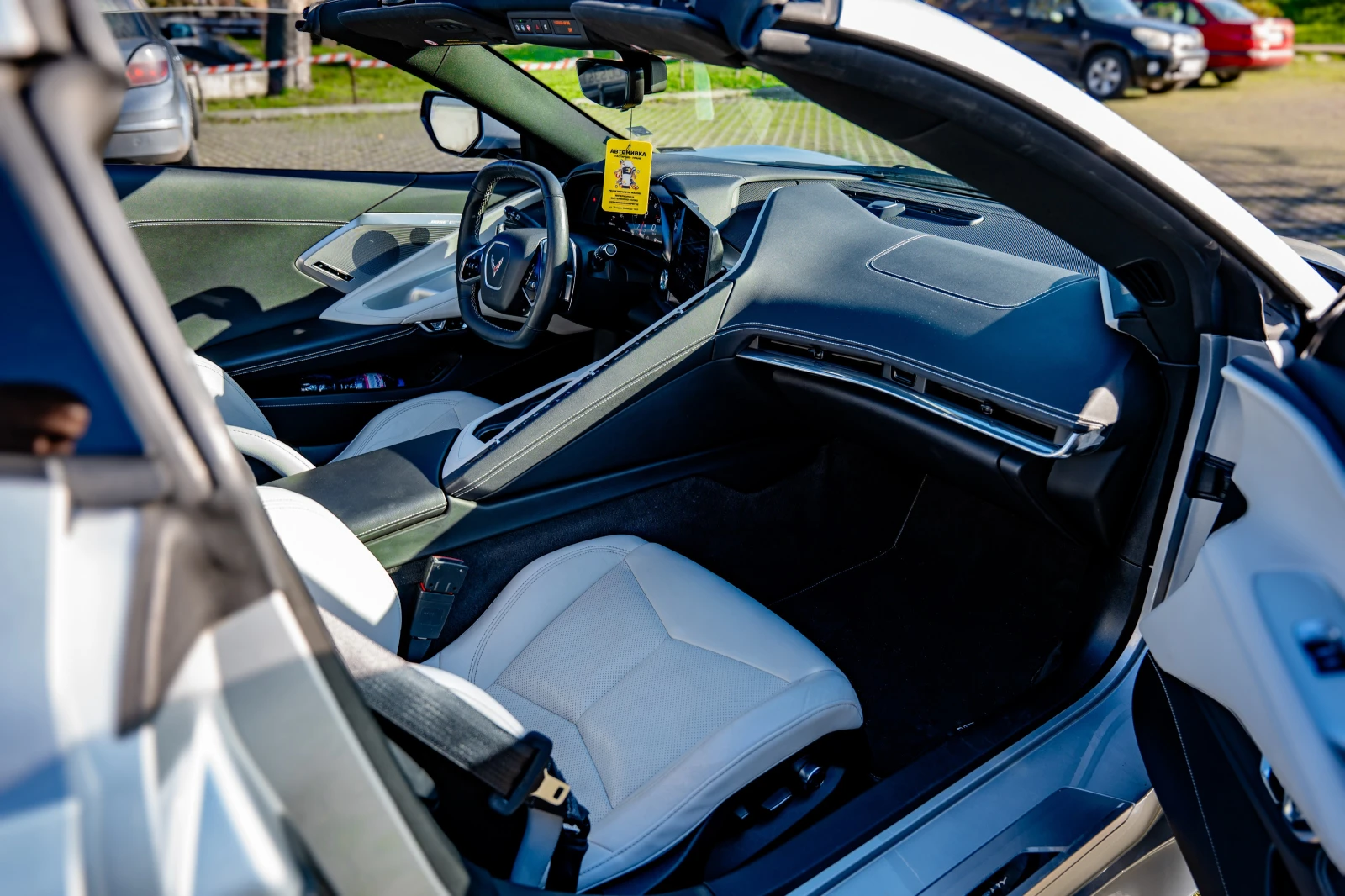 Chevrolet Corvette Z51 PERFORMANCE PACKAGE * EXHAUST * HIGH WING | Mobile.bg   11