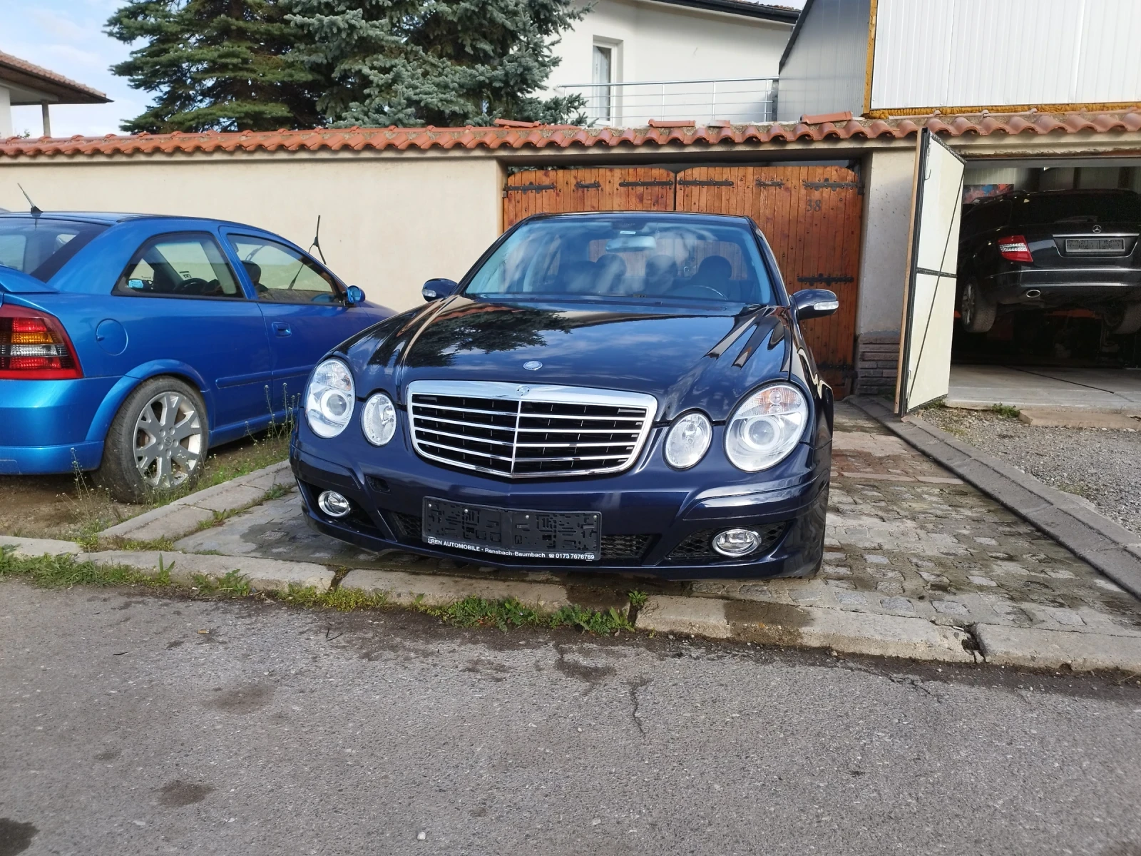 Mercedes-Benz E 320 CDI AVANTGARDE - изображение 2