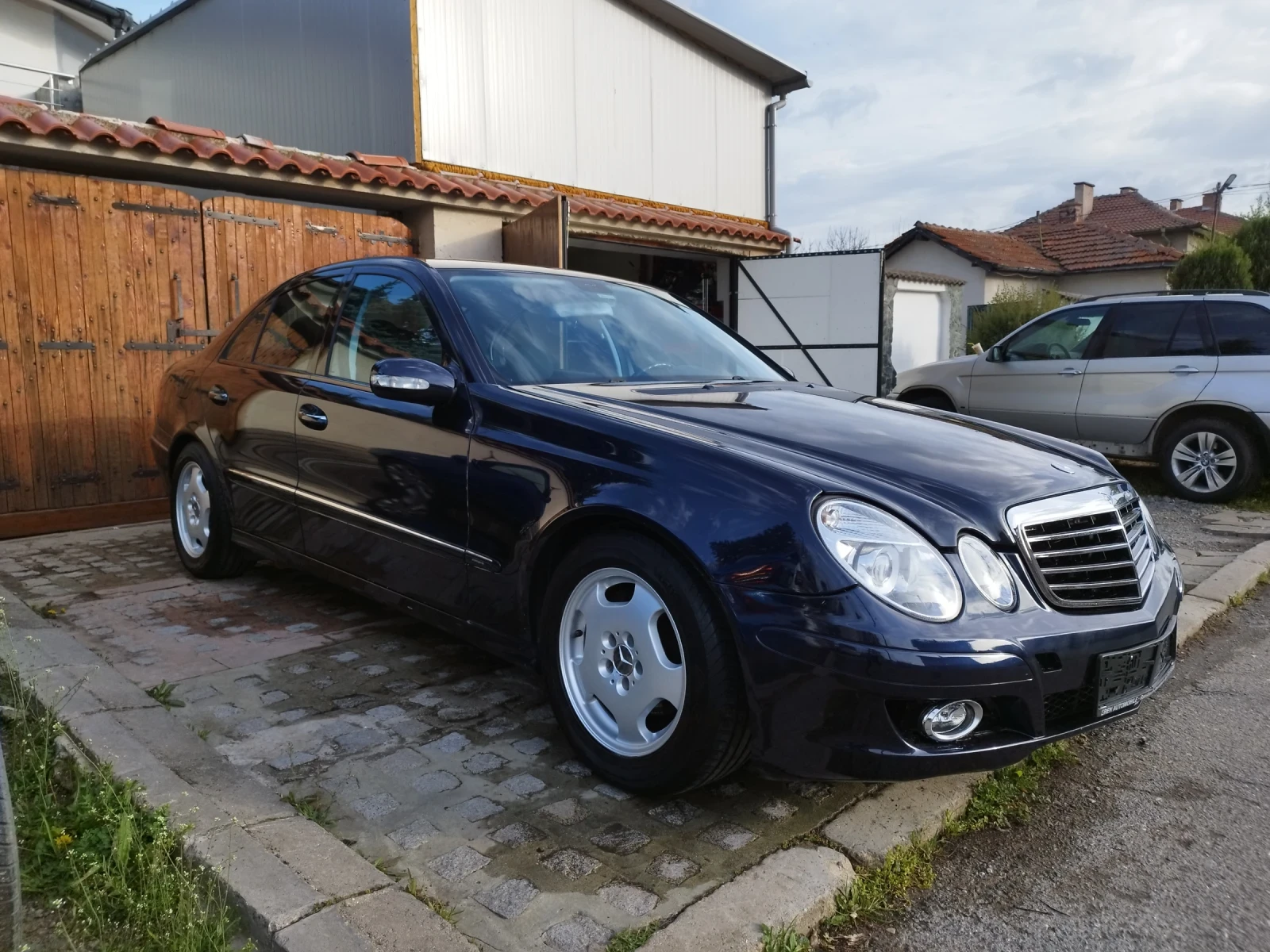Mercedes-Benz E 320 CDI AVANTGARDE - изображение 7