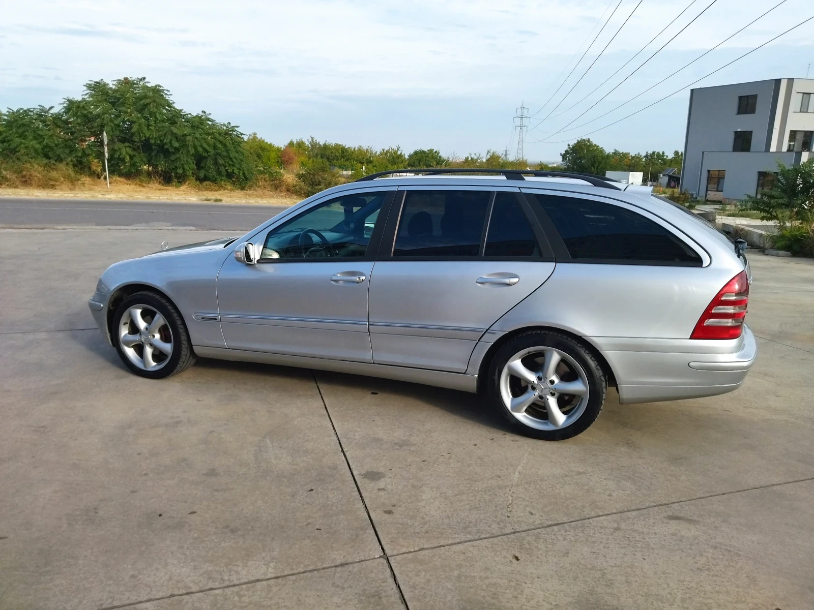 Mercedes-Benz C 220 2.2cdi - изображение 2