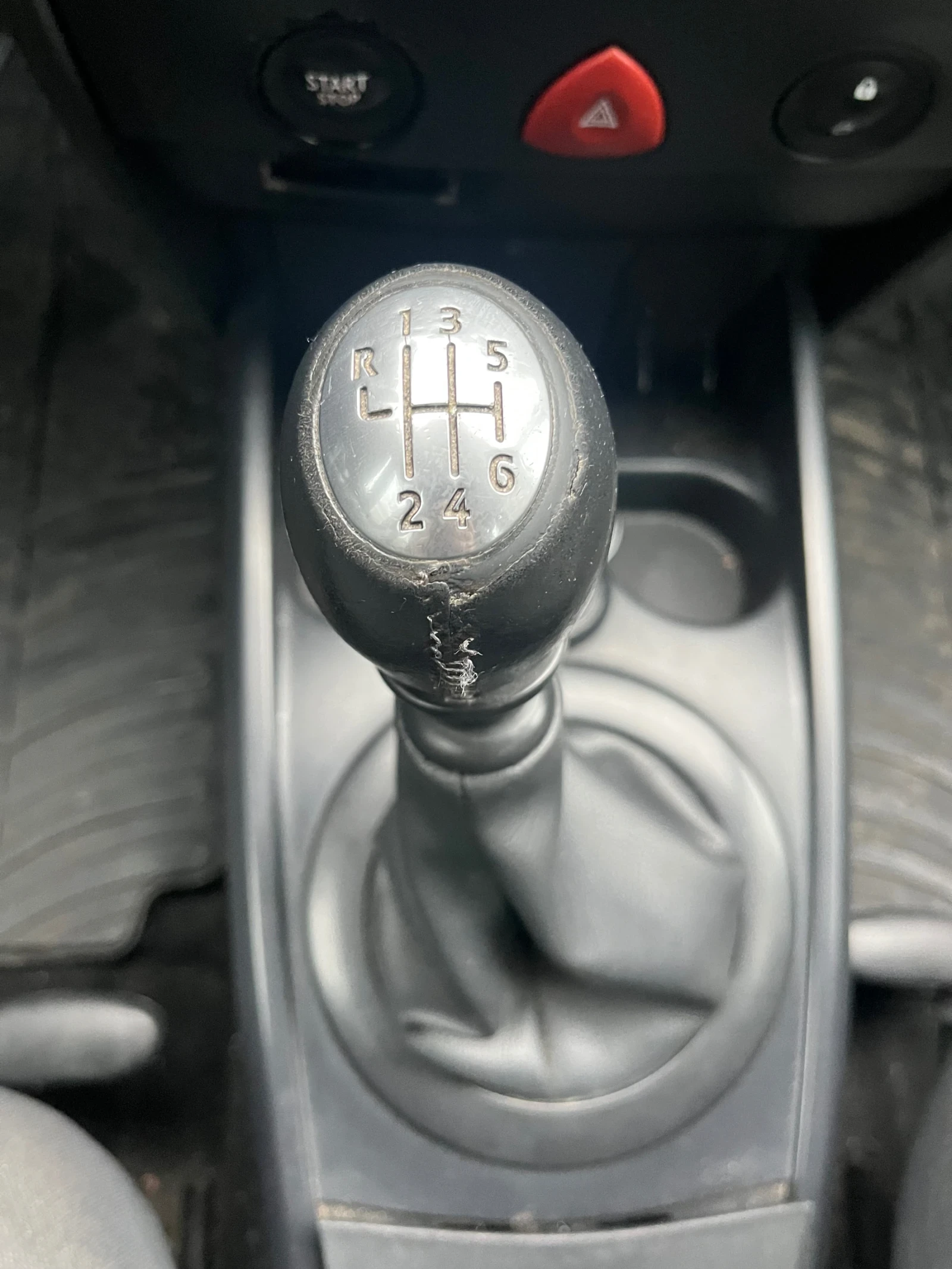 Renault Megane 1.5dci, 86hp, 6 степенна ръчна скоростна кутия - изображение 5