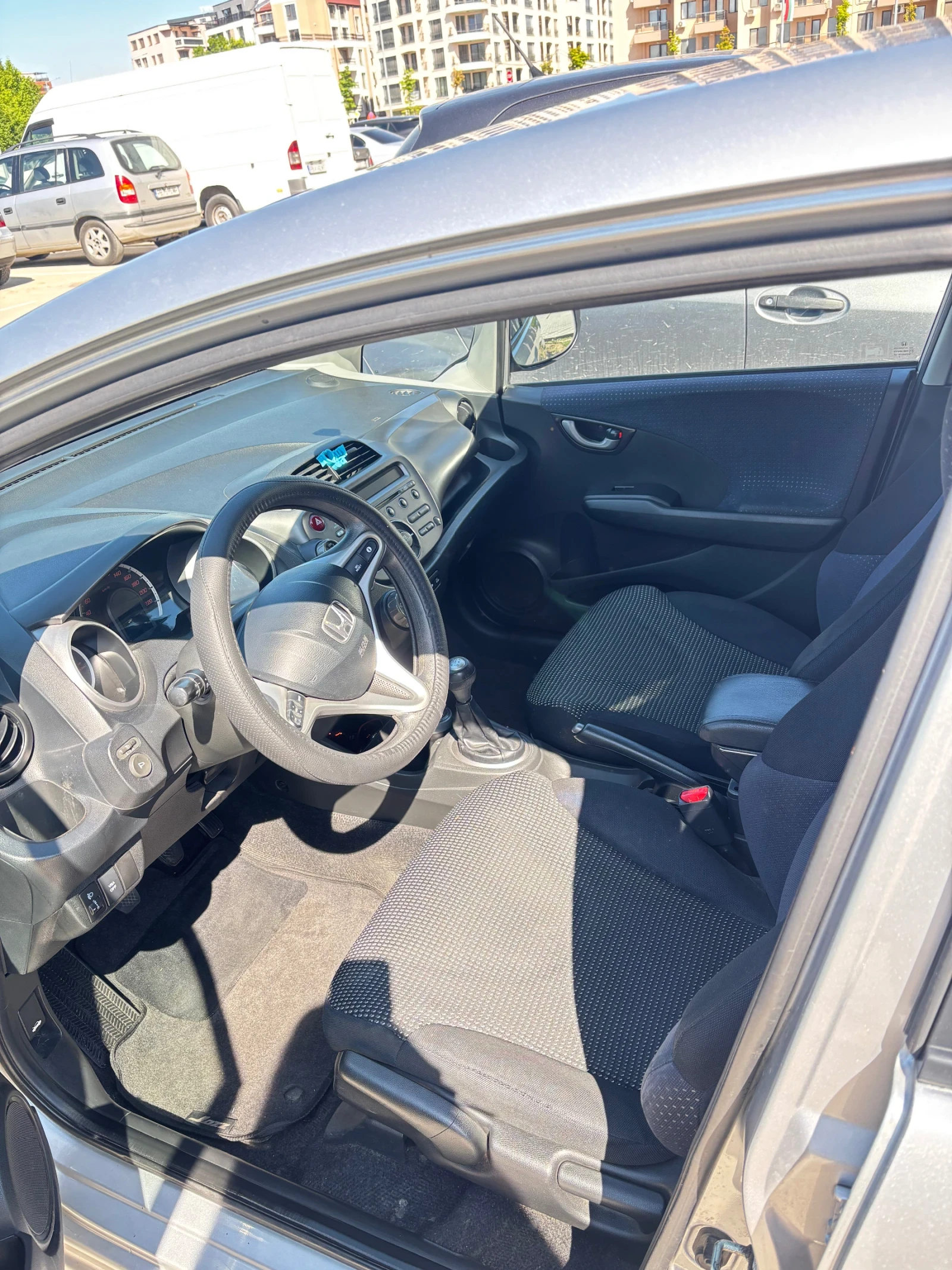 Honda Jazz  - изображение 8