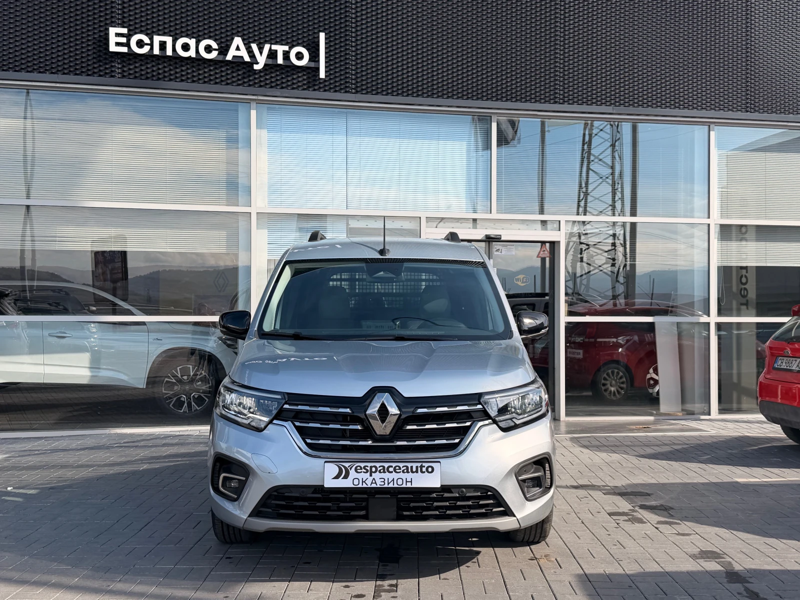 Renault Kangoo 1.3 TCe / 130 �.�. / EDC / N1 ( 4+ 1 ����� ) | Mobile.bg � ����������� 2