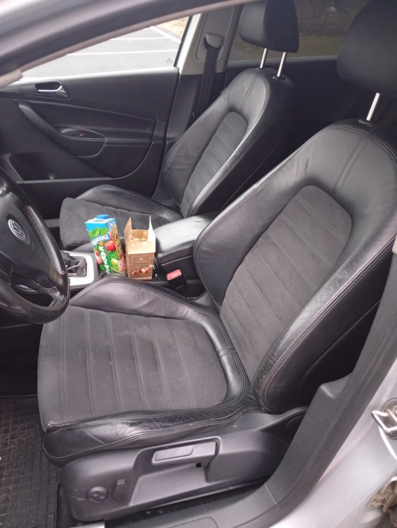 VW Passat 1.9 тди, снимка 5 - Автомобили и джипове - 53757795